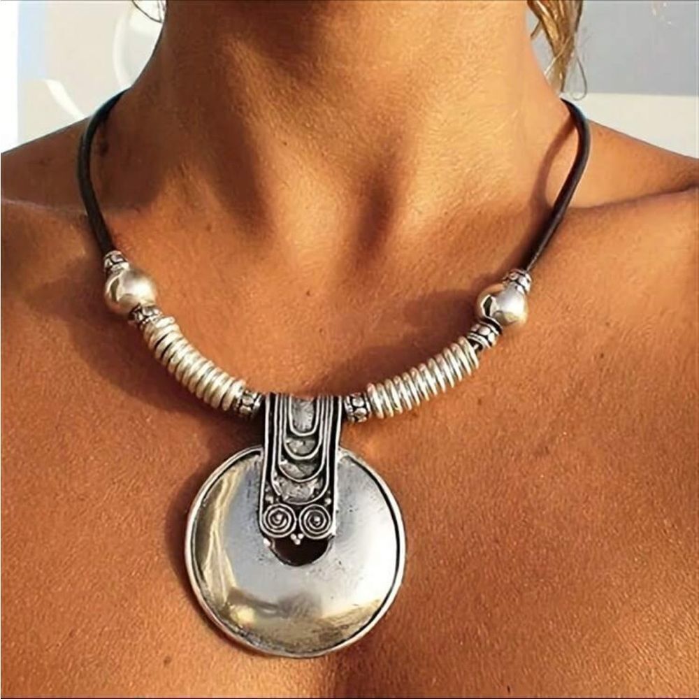 Bohemian necklace N684